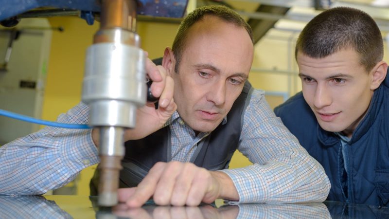 initiatives-stem-education-184744589